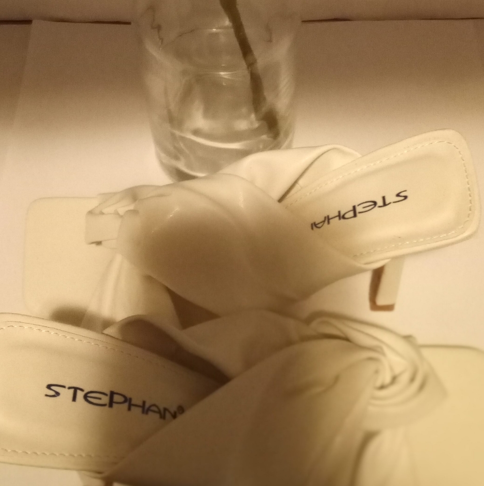 Stephans - Picture 2 of 6